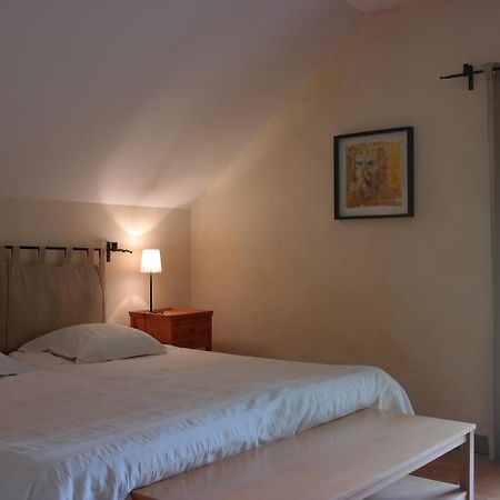 Bed and Breakfast Le Petit Paris Флаже-Эшезо Экстерьер фото