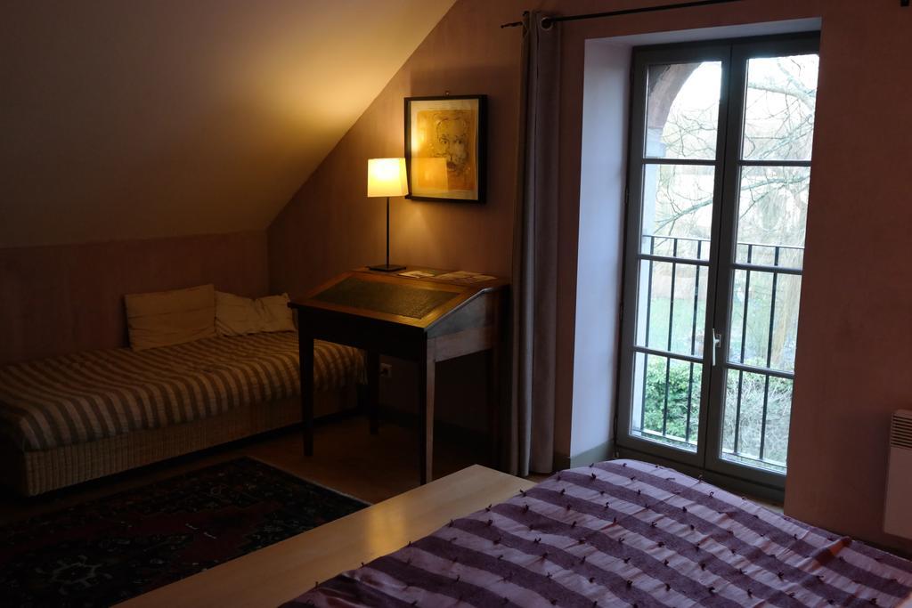 Bed and Breakfast Le Petit Paris Флаже-Эшезо Экстерьер фото