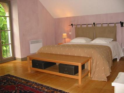 Bed and Breakfast Le Petit Paris Флаже-Эшезо Экстерьер фото